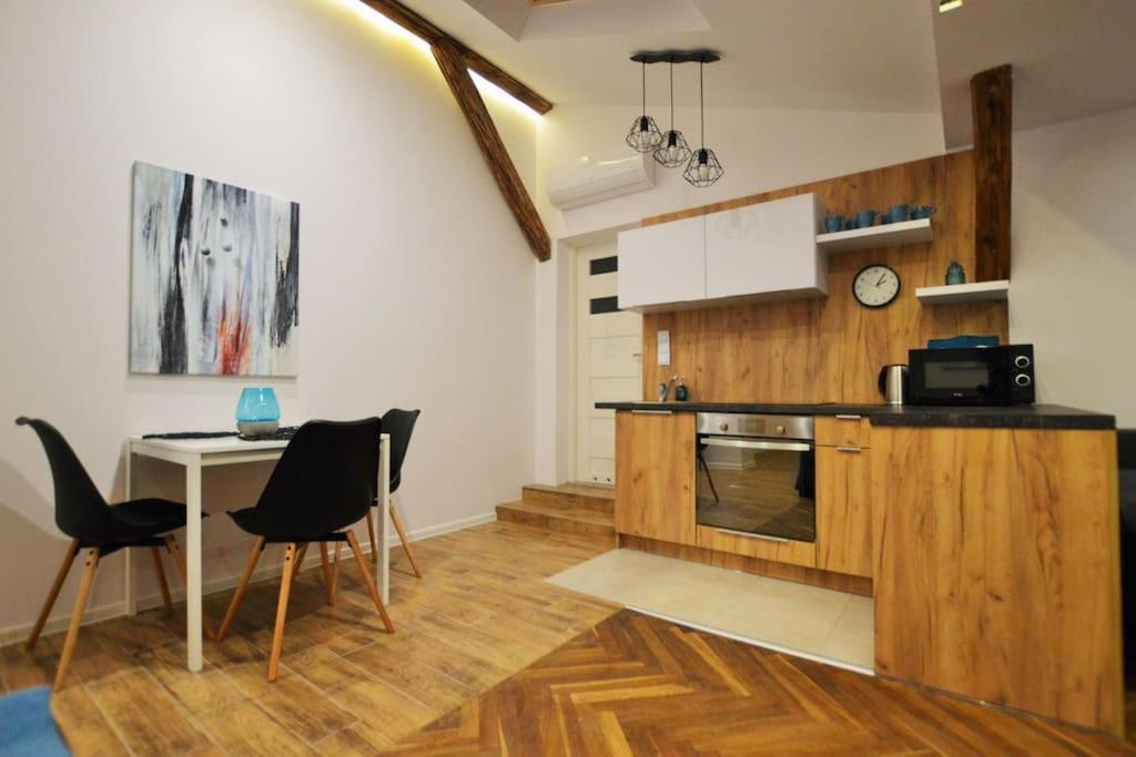Apartament Old Town Neighborhood / Stefana Batorego Street Kraków